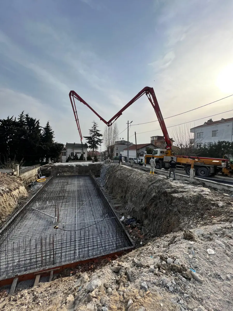 Villa temel betonunun döküm aşaması
